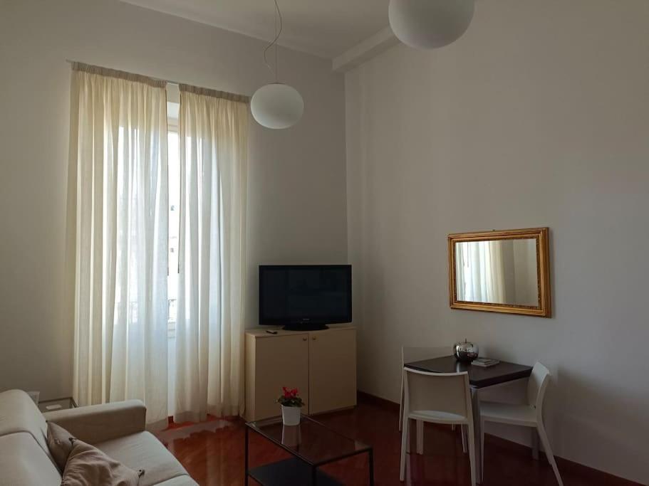 Blu Apartment Firenze Bagian luar foto