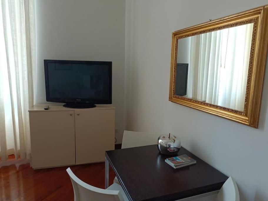 Blu Apartment Firenze Bagian luar foto