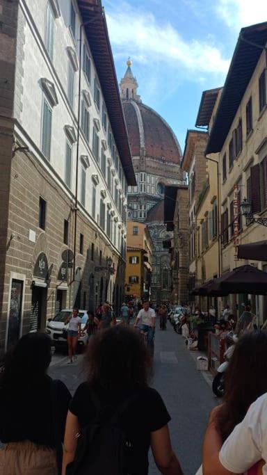 Blu Apartment Firenze Bagian luar foto